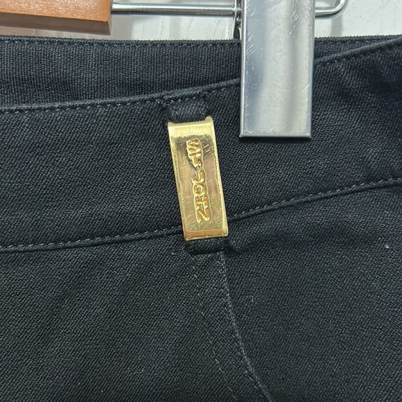 ST.JOHN SPORT pants. Size 8 - Picture 2 of 9